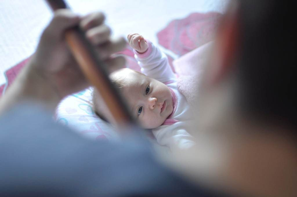 wenn das baby schreit kannst du es beruhigen