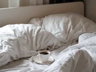 Ausschlafen am Wochenende? 4 Tipps für Eltern
