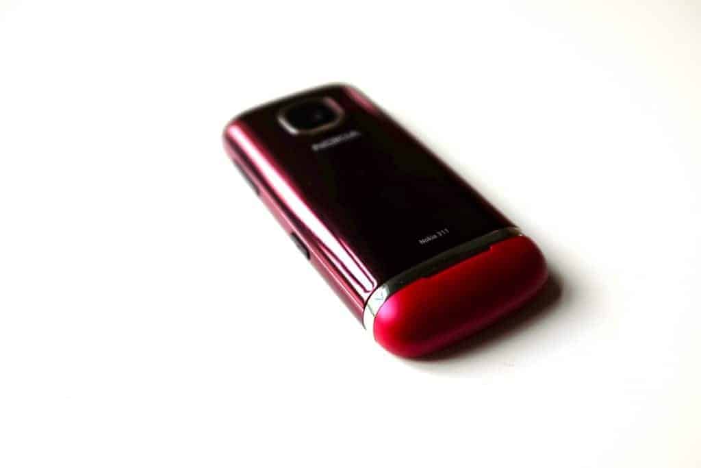 Nokia Asha 311 Rückseite