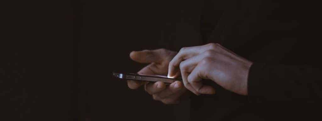 So Schreibst Du Die Perfekte Sms Zur Geburt Deines Kindes