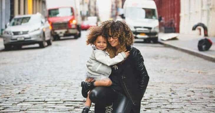 Warum Dein Kind Immer Zur Mama Will Alles Eine Frage Der