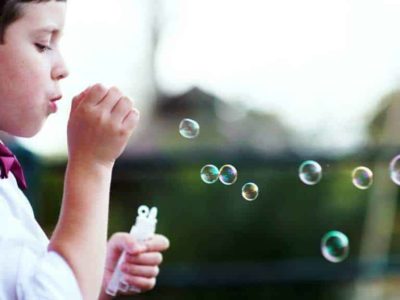 Knigge für Kinder – welche Umgangsformen sind heute noch zeitgemäß?