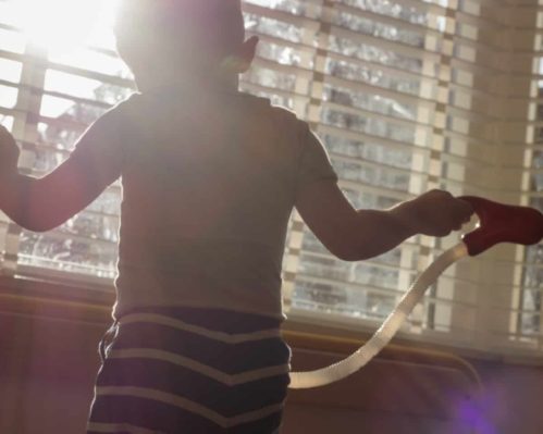 Wohnen mit Kindern – warum Deine Wohnung wie Fort Knox aussieht…