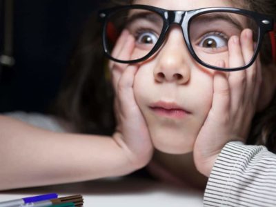 8 Fehler, die Eltern bei Hausaufgaben vermeiden sollten