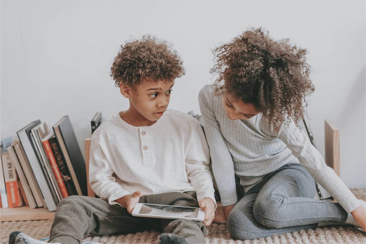 Die App von Lylli bietet Kinder Zugriff auf Bücher und Hörbücher