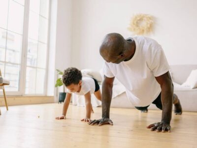 Krafttraining für Väter: Das 20-Minuten-Prinzip für volle Wochen